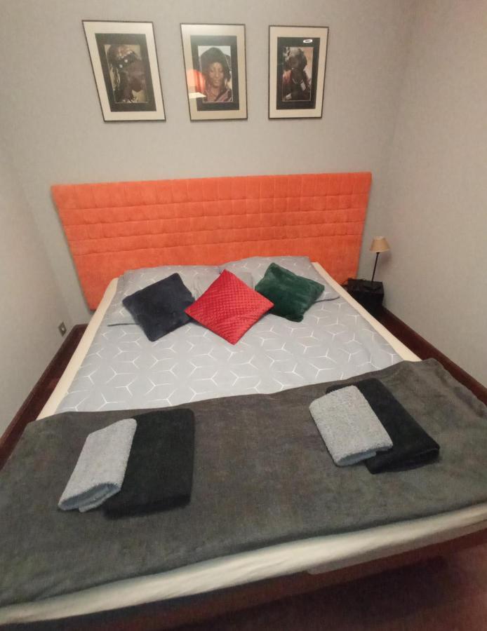 Niewielki Pokoj Jedno Lub Dwuosobowy W Duzym Mieszkaniu W Gdansk Wrzeszcz Ul Smoluchowskiego Kolo Akademii Medycznej - Cooliving Buitenkant foto